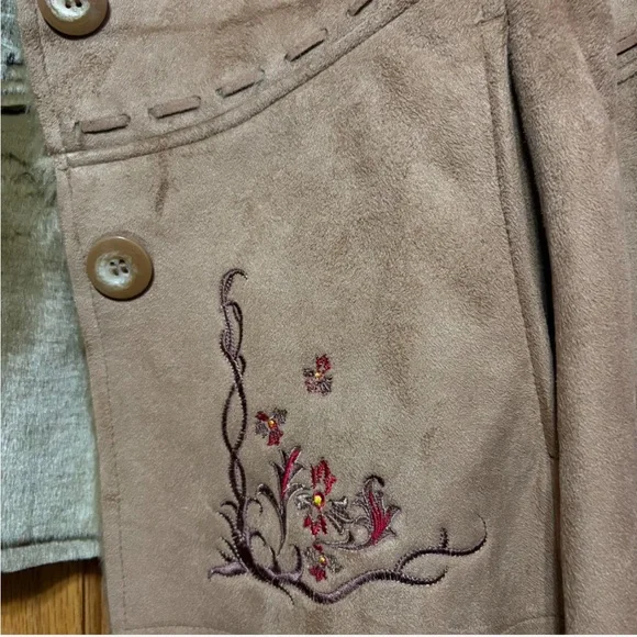 Vintage America Tan Teddy Jacket with Floral Details - Picture 2 of 3